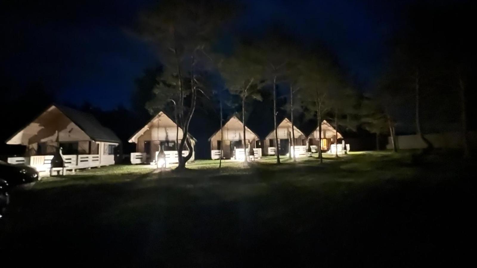 Skrawek Nieba Borsk Villa ภายนอก รูปภาพ