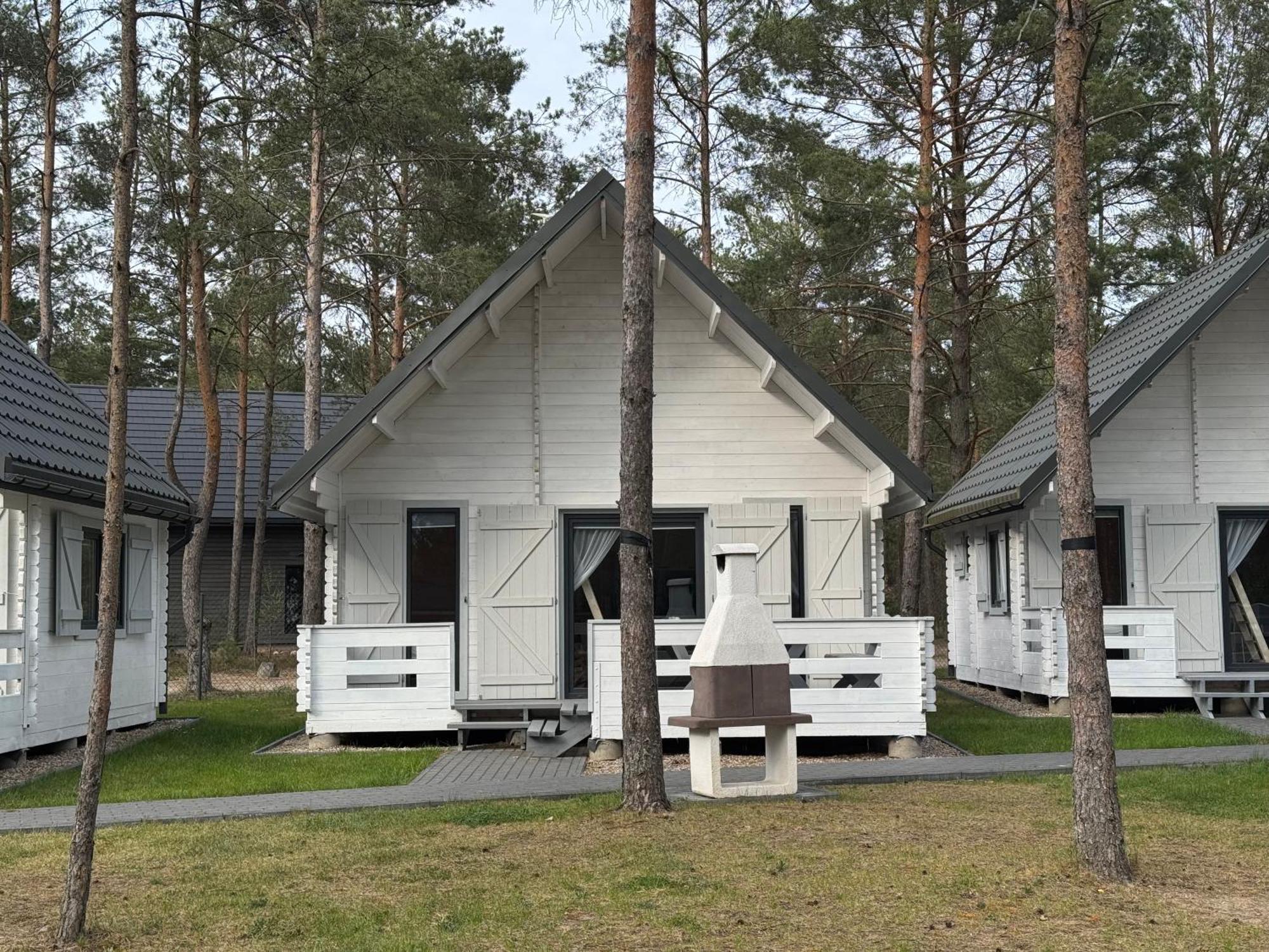 Skrawek Nieba Borsk Villa ภายนอก รูปภาพ